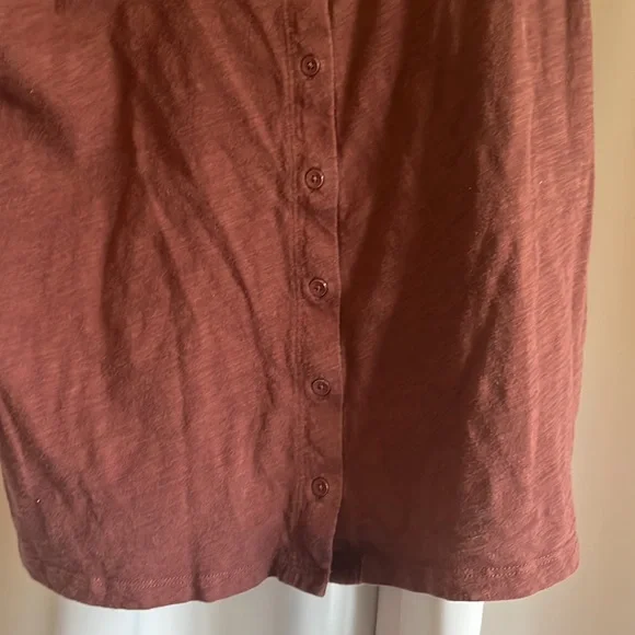 Oldnavy Brown Button down tank - Picture 3 of 3